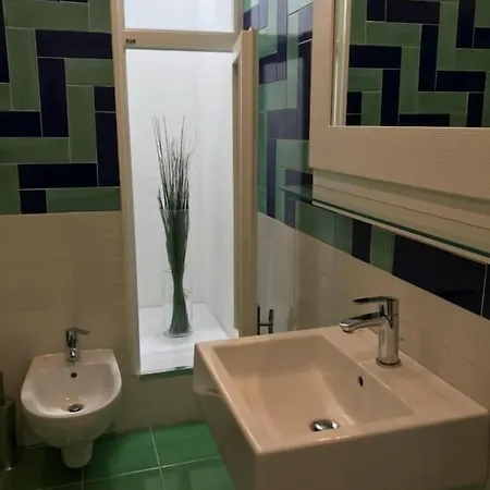 ゲストハウス Olive Tree Garden