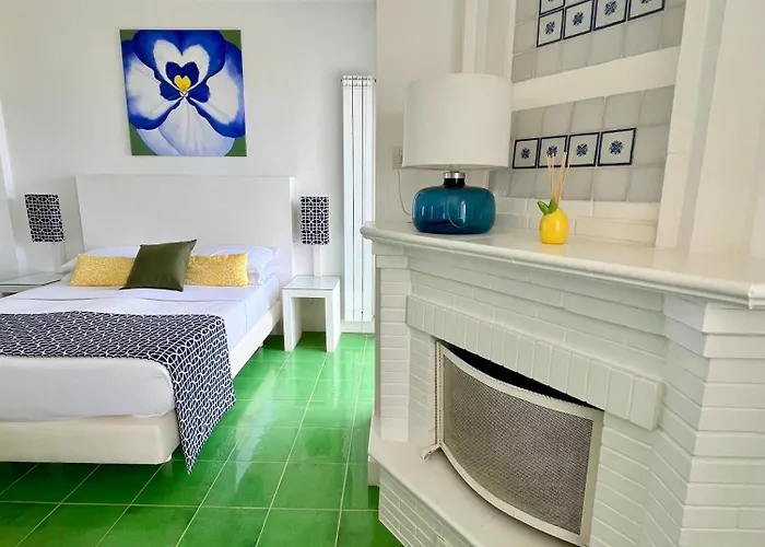 게스트하우스 Olive Tree Garden 3*